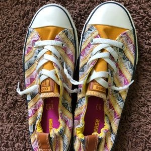Multicolor slip on converse NWOT